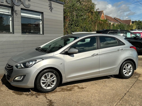 Used Hyundai i30 2013 for sale - 75458729: Photo 27