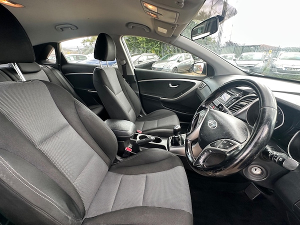 Used Hyundai i30 2013 for sale - 75458729: Photo 5