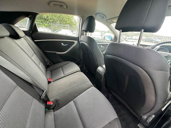 Used Hyundai i30 2013 for sale - 75458729: Photo 8