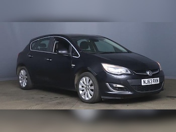 2013 (63) - 2.0 CDTi 16V ecoFLEX Elite 5dr