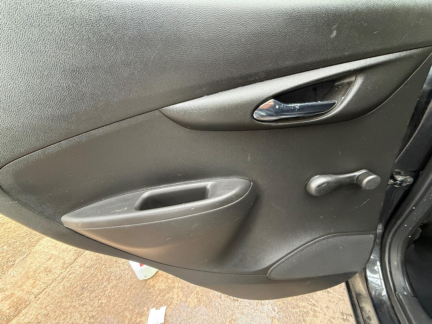 Used Vauxhall Viva 2015 for sale - 76270699: Photo 24