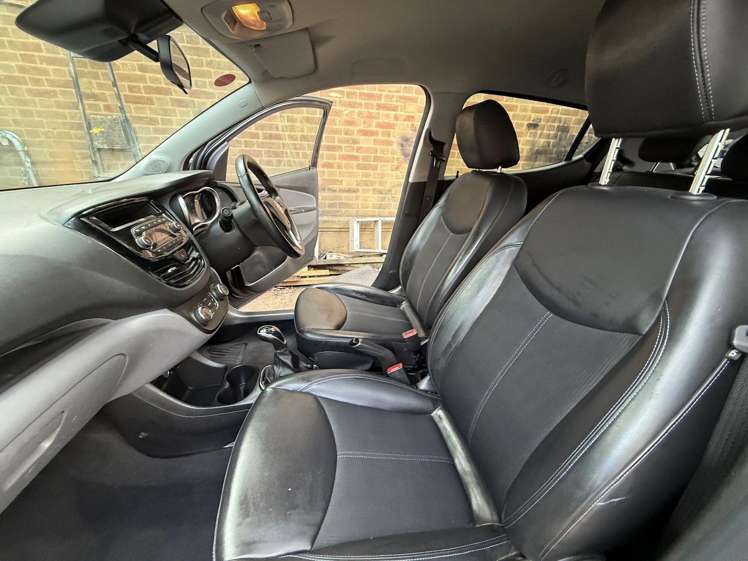 Used Vauxhall Viva 2015 for sale - 76270699: Photo 27