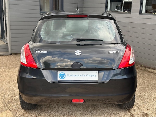 Used Suzuki Swift 2011 for sale - 75458566: Photo 11