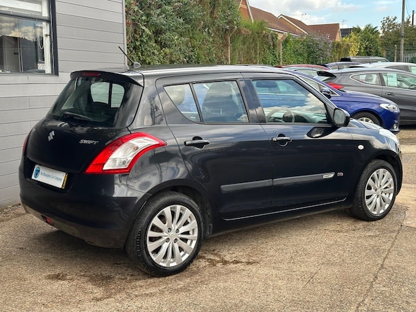 Used Suzuki Swift 2011 for sale - 75458566: Photo 9