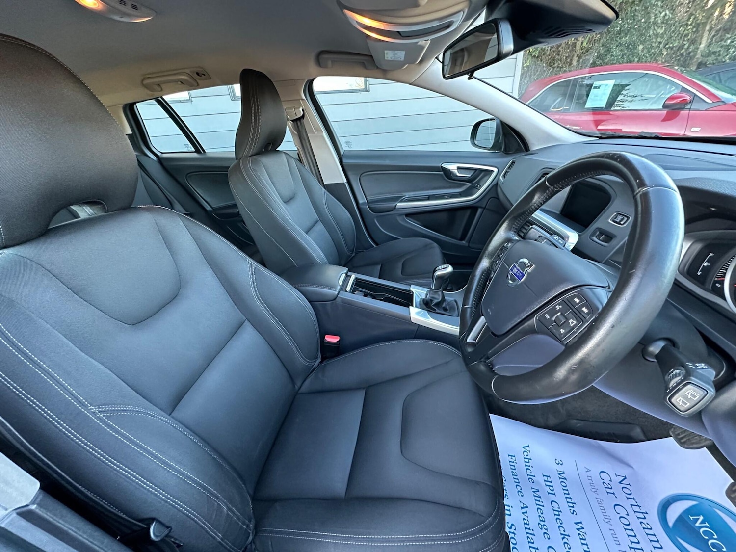 Used Volvo V60 2017 for sale - 76688750: Photo 21