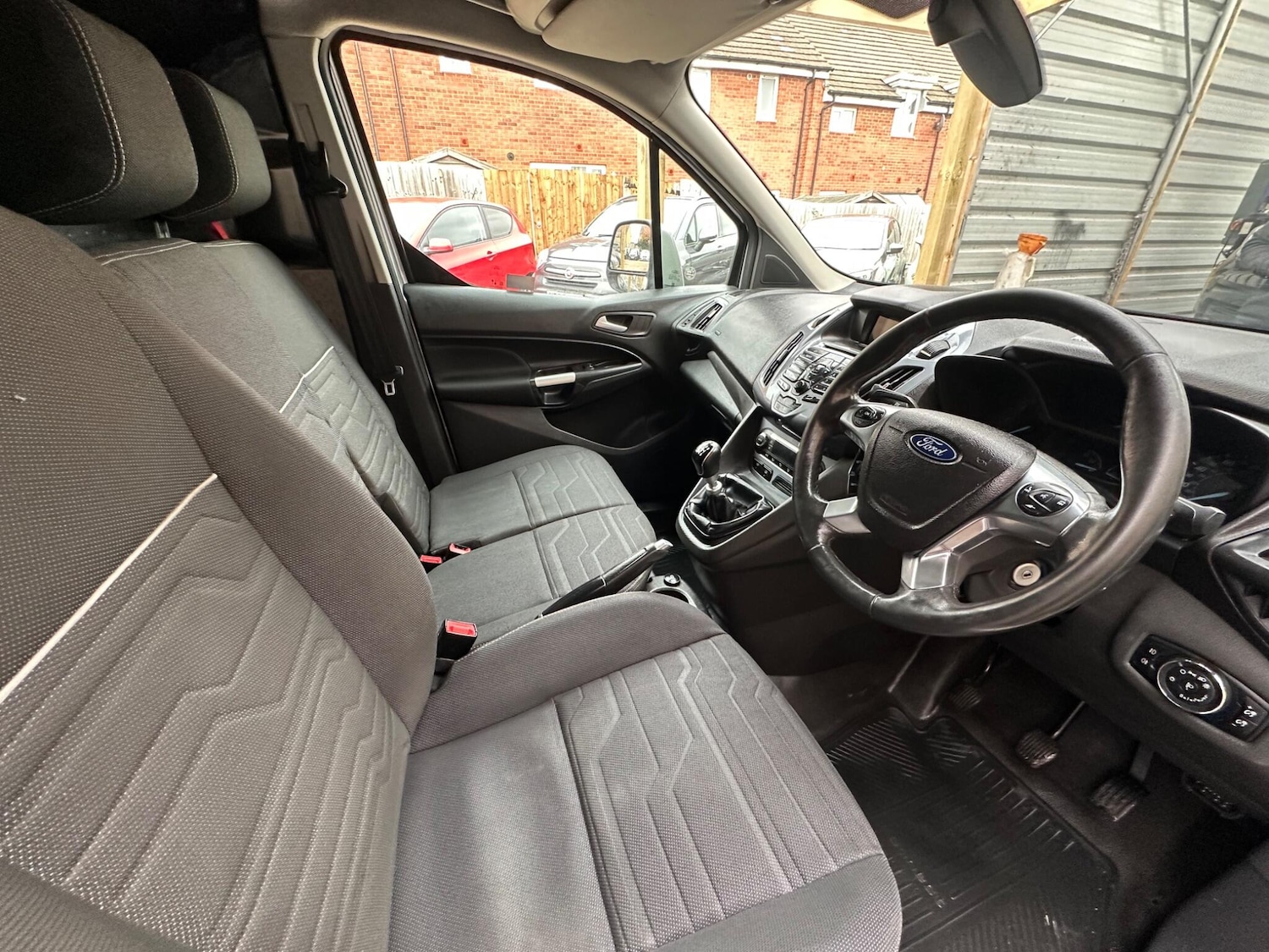 Used Ford Transit Connect 2015 for sale - 76408416: Photo 7