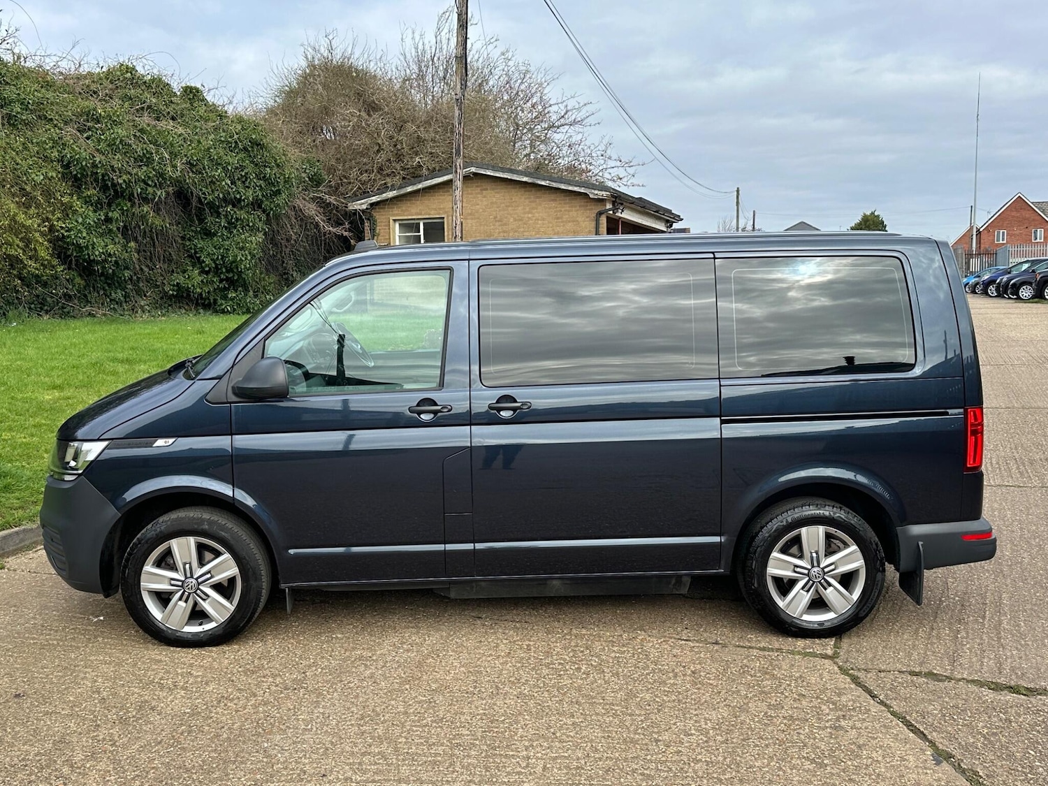 Used Volkswagen Transporter Shuttle 2021 for sale - 77738680: Photo 15