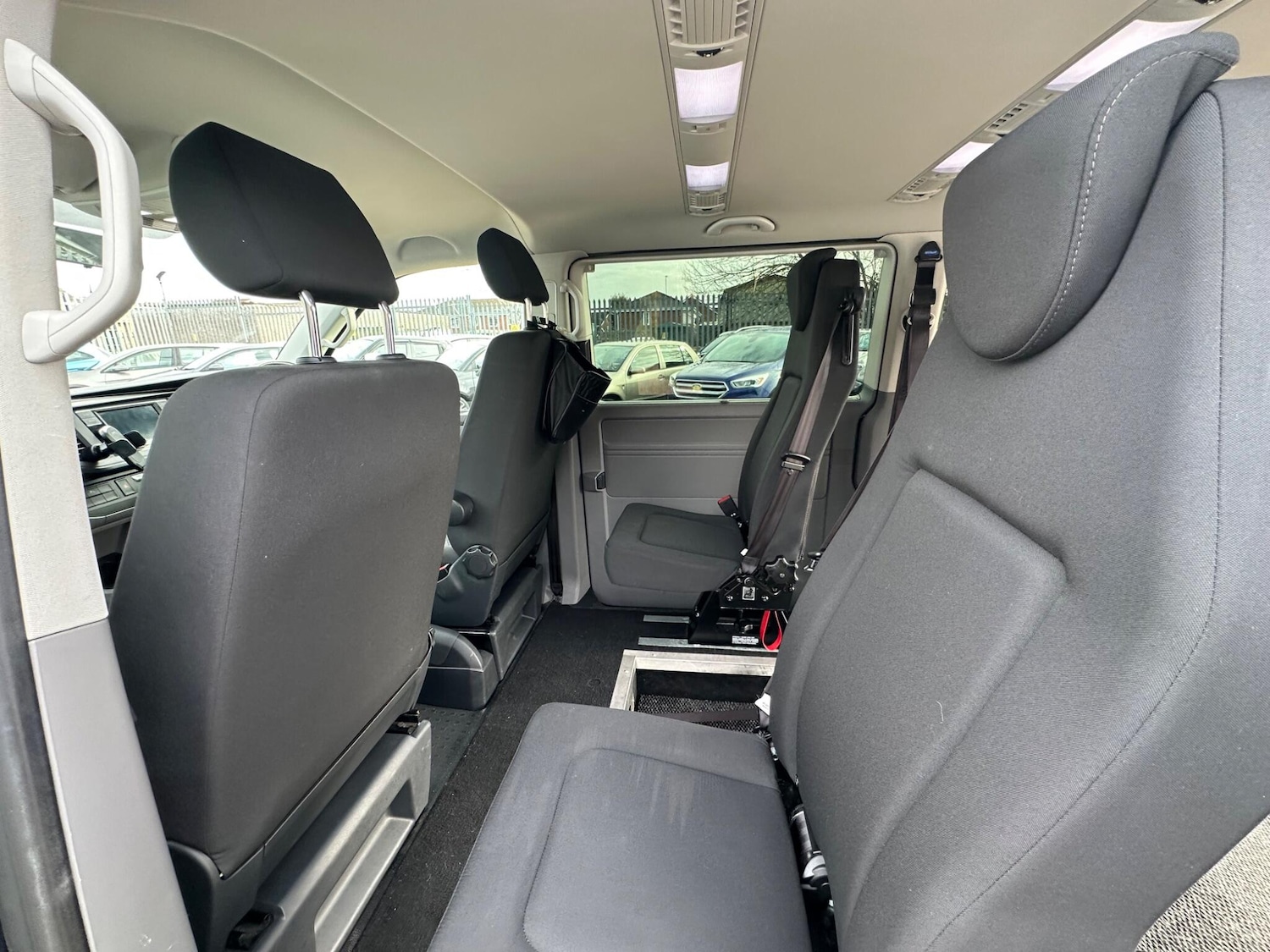 Used Volkswagen Transporter Shuttle 2021 for sale - 77738680: Photo 28