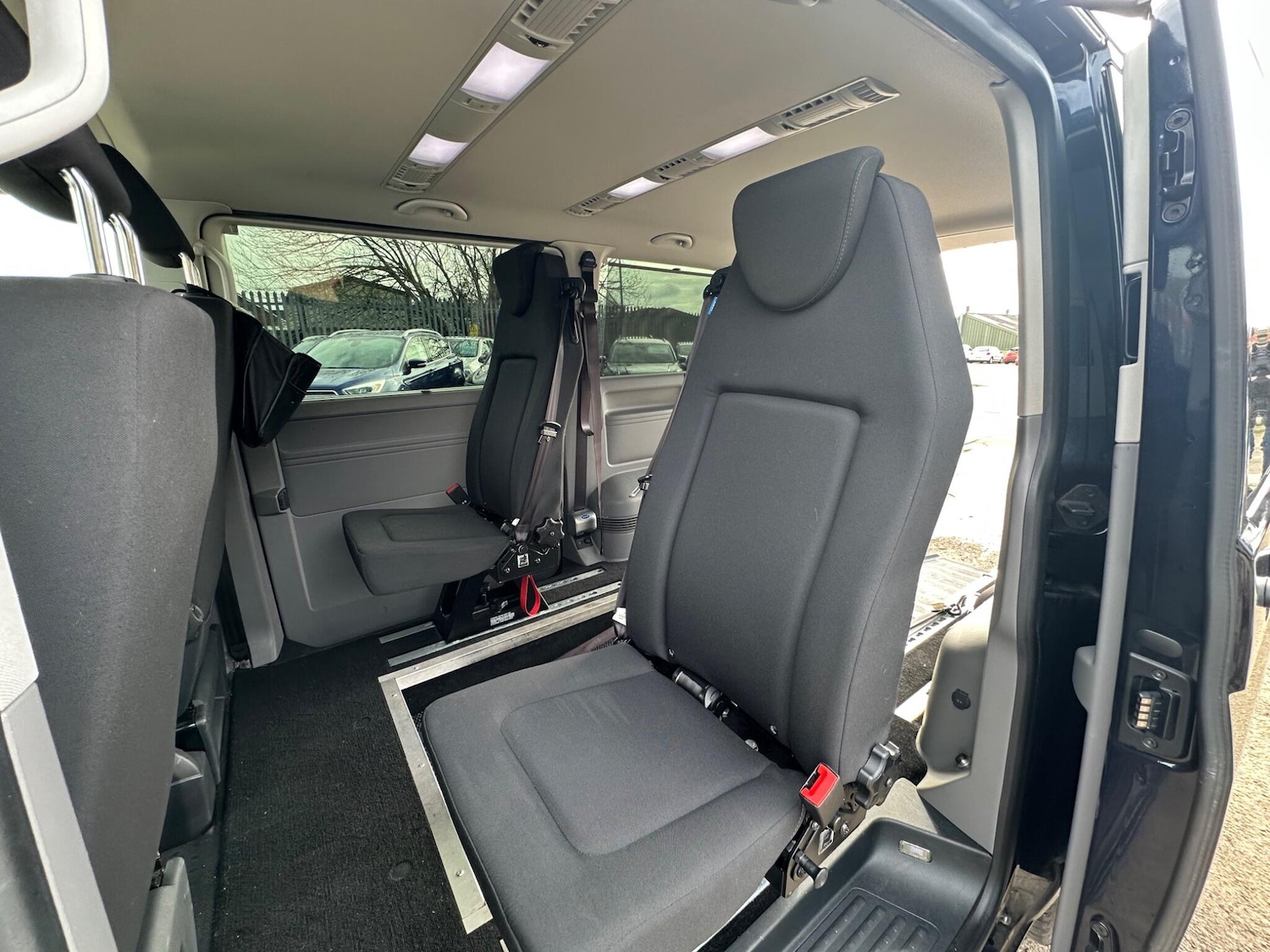 Used Volkswagen Transporter Shuttle 2021 for sale - 77738680: Photo 29