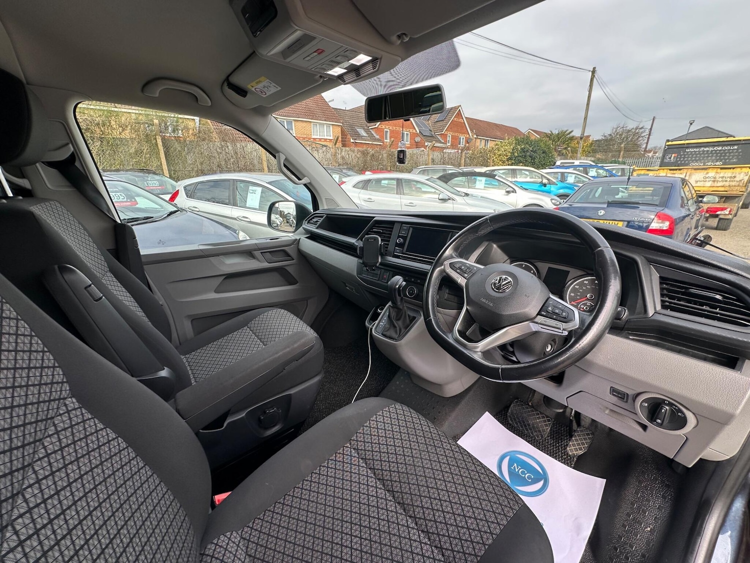 Used Volkswagen Transporter Shuttle 2021 for sale - 77738680: Photo 3