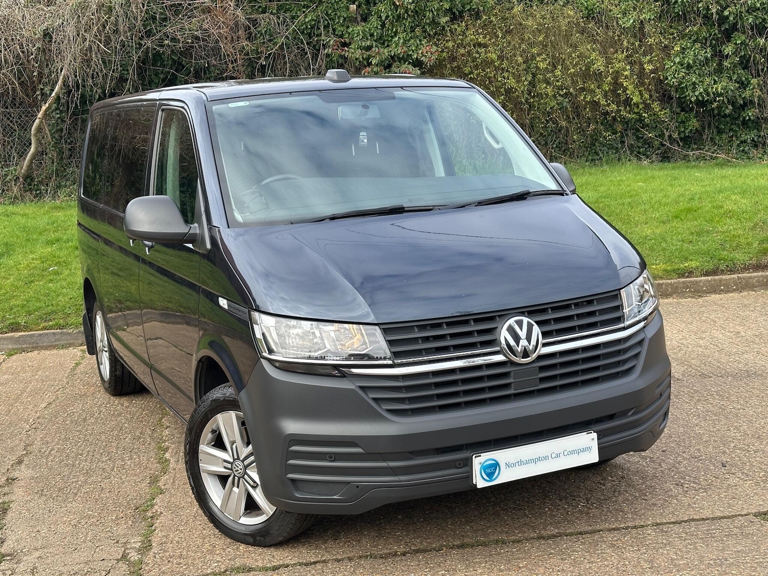 Used Volkswagen Transporter Shuttle 2021 for sale - 77738680: Photo 4