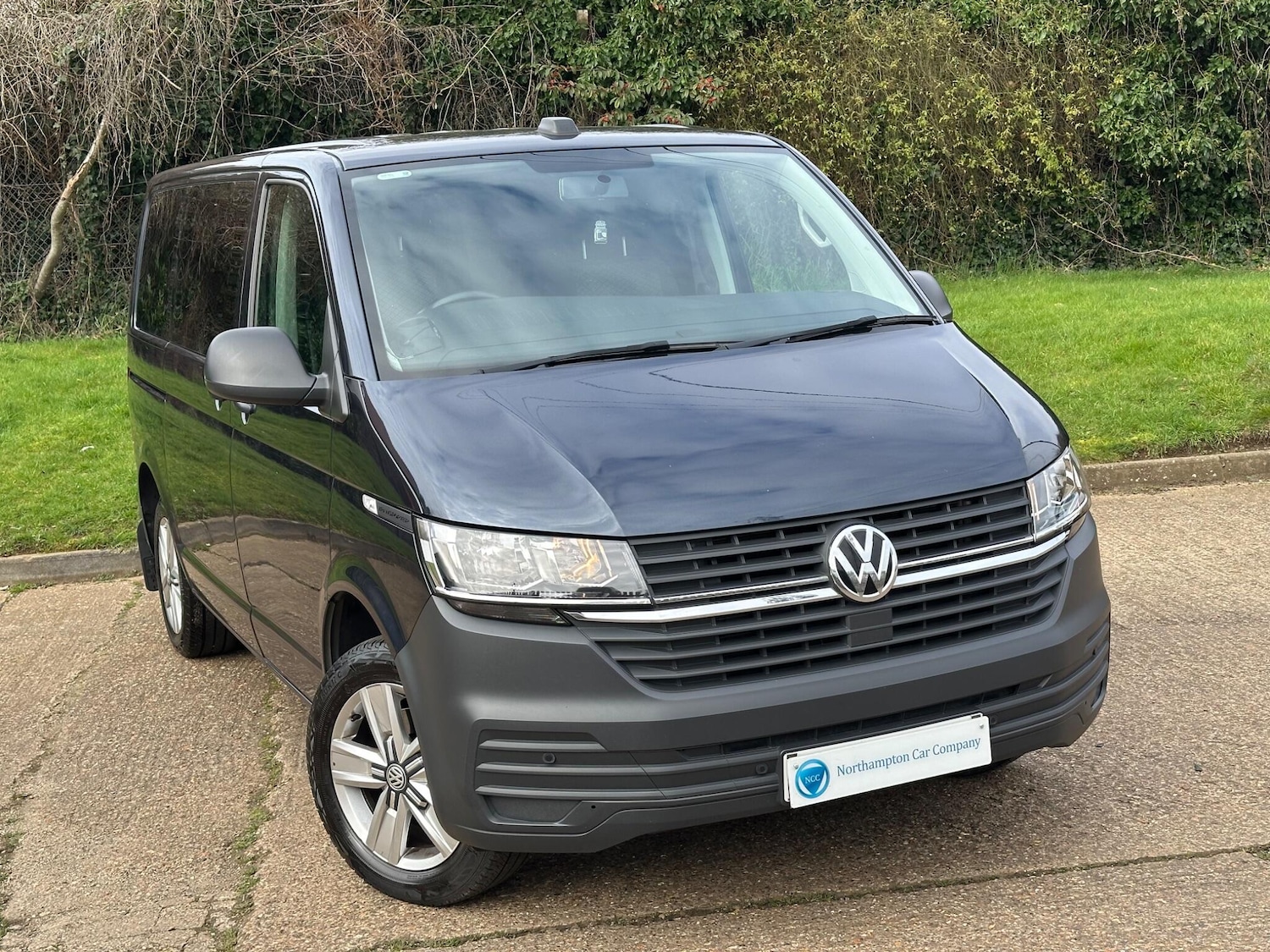 Used Volkswagen Transporter Shuttle 2021 for sale - 77738680: Photo 5