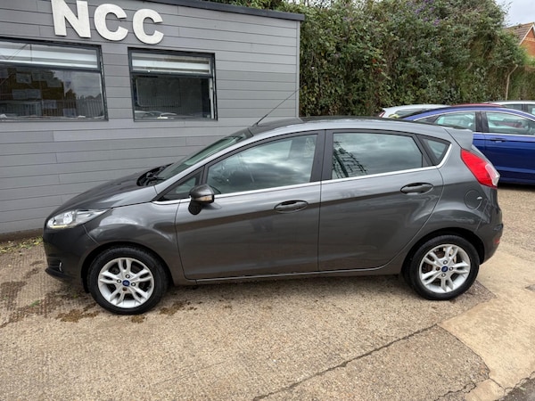 Used Ford Fiesta 2016 for sale - 75657740: Photo 13