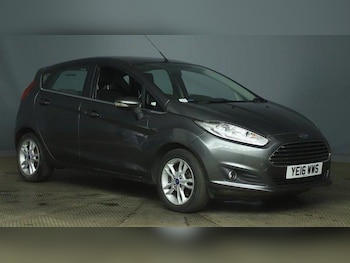 Used Ford Fiesta 2016 for sale - 75657740: Photo