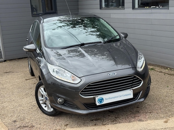 Used Ford Fiesta 2016 for sale - 75657740: Photo 4