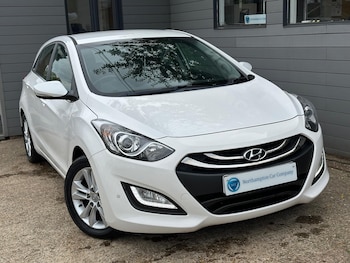 Used Hyundai i30 2012 for sale - 76032335: Photo