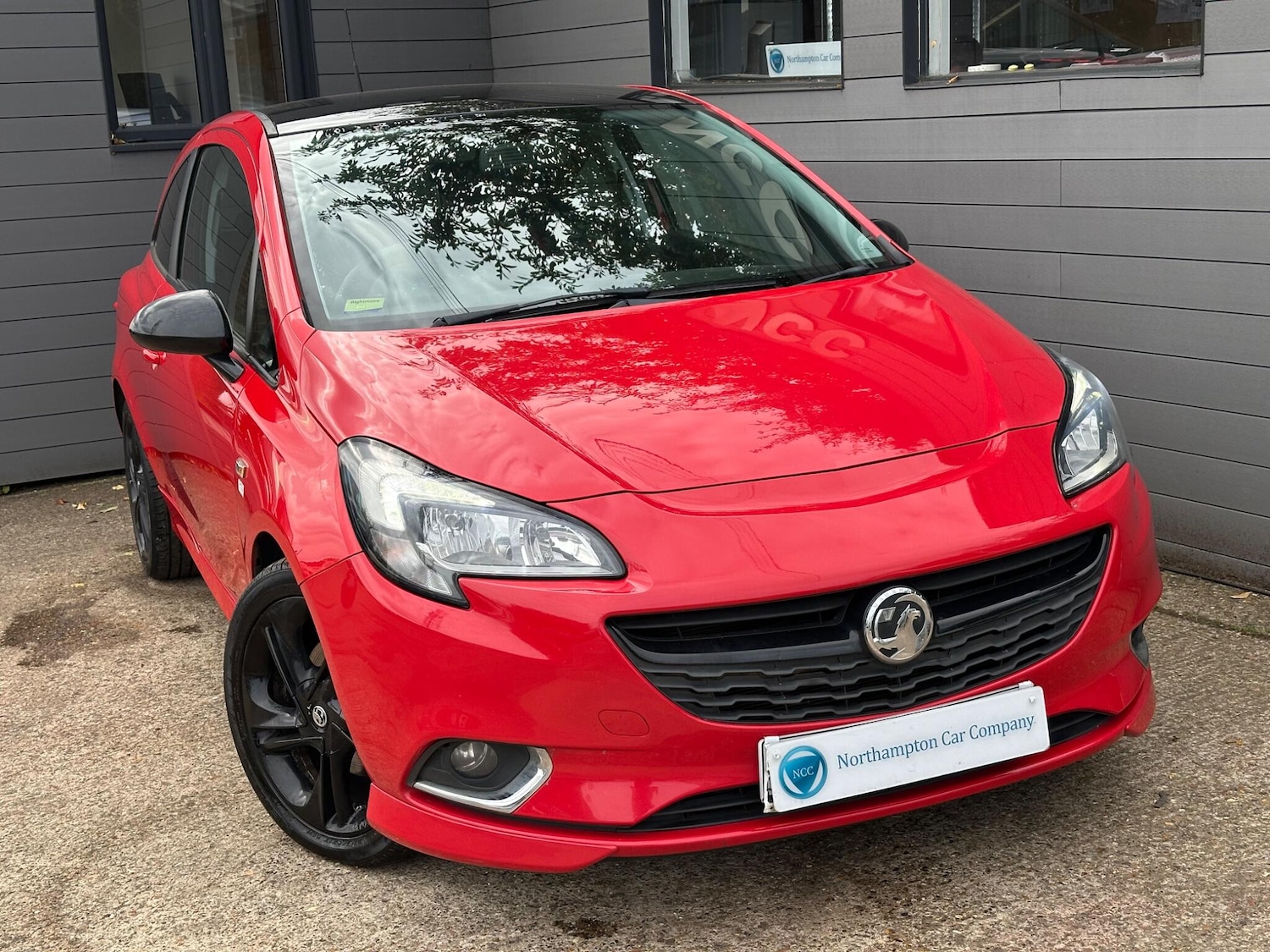 Used Vauxhall Corsa 2015 for sale - 76199763: Photo 1