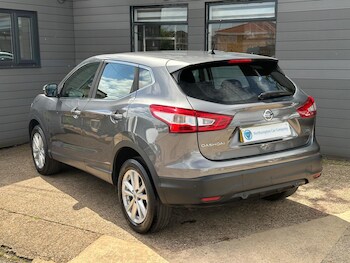 Used Nissan Qashqai 2015 for sale - 78574010: Photo