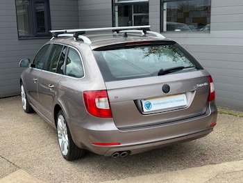 Used Skoda Superb 2012 for sale - 78572747: Photo