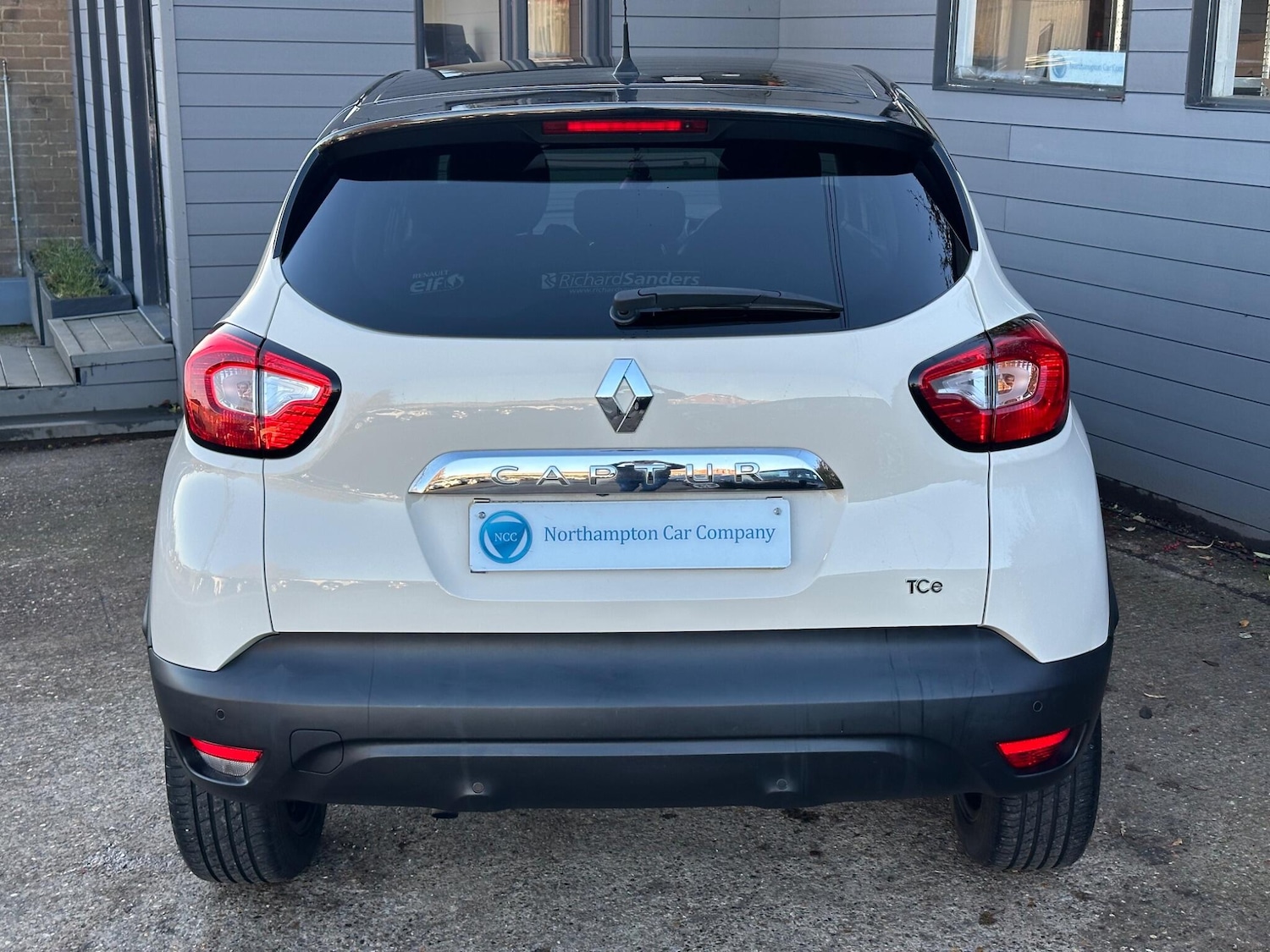 Used Renault Captur 2016 for sale - 76801206: Photo 11