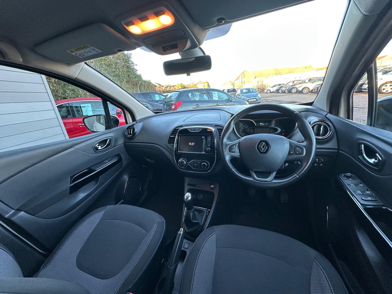 Used Renault Captur 2016 for sale - 76801206: Photo 20