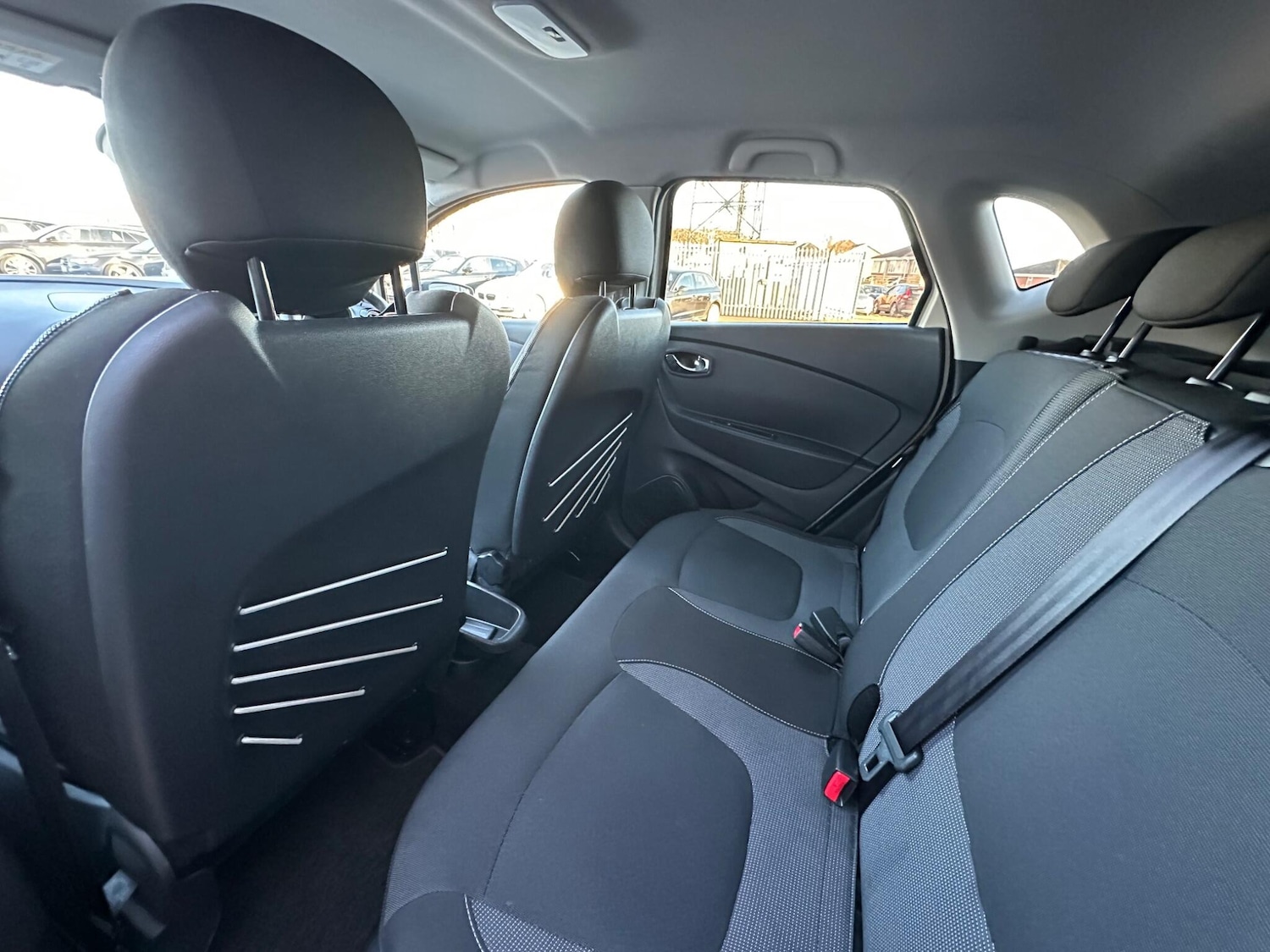 Used Renault Captur 2016 for sale - 76801206: Photo 26