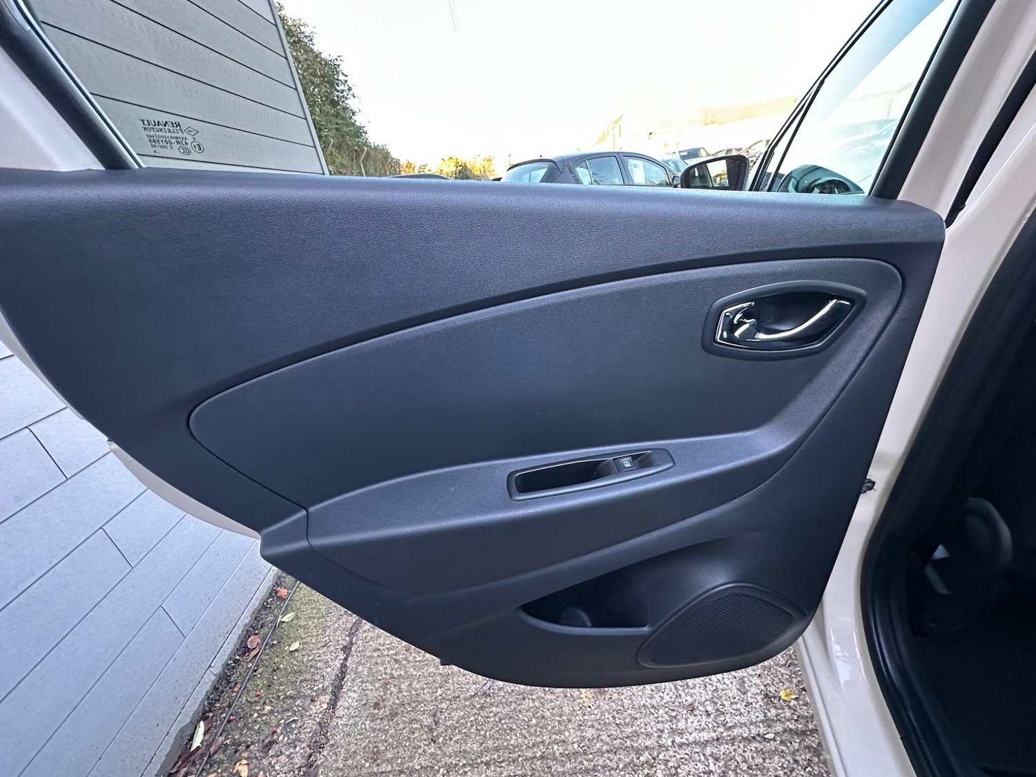 Used Renault Captur 2016 for sale - 76801206: Photo 30