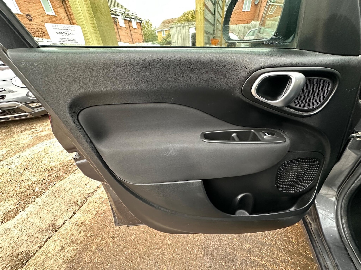 Used Fiat 500L 2013 for sale - 76270037: Photo 26