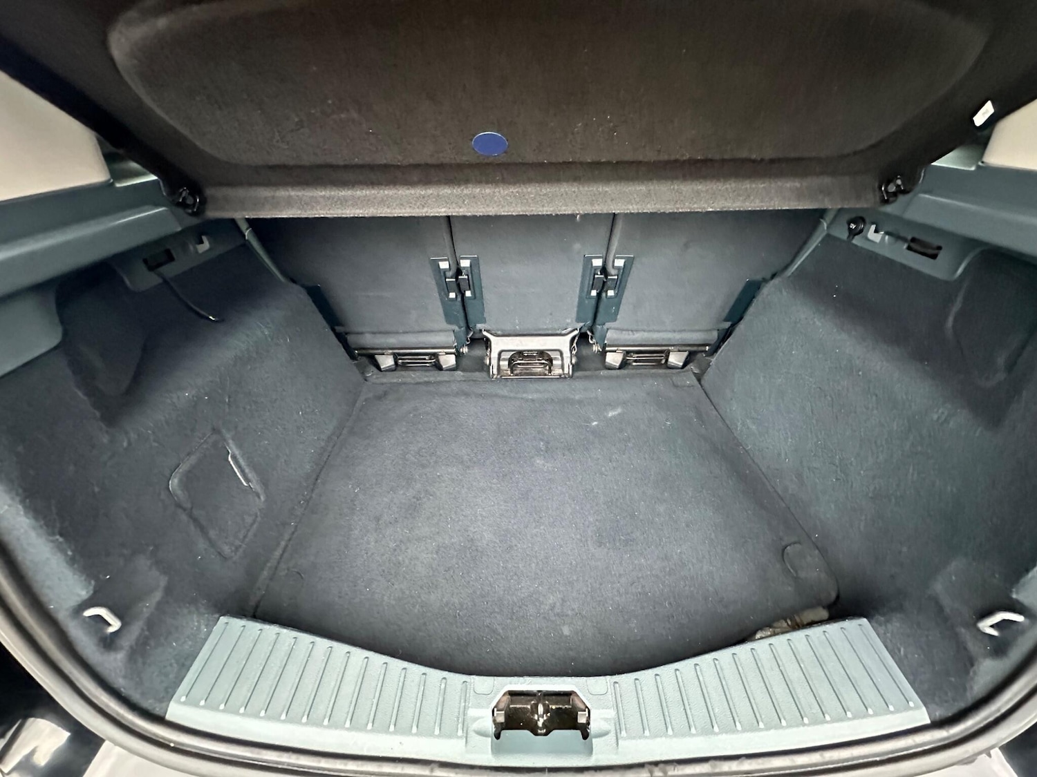 Used Ford C-Max 2012 for sale - 77255319: Photo 31