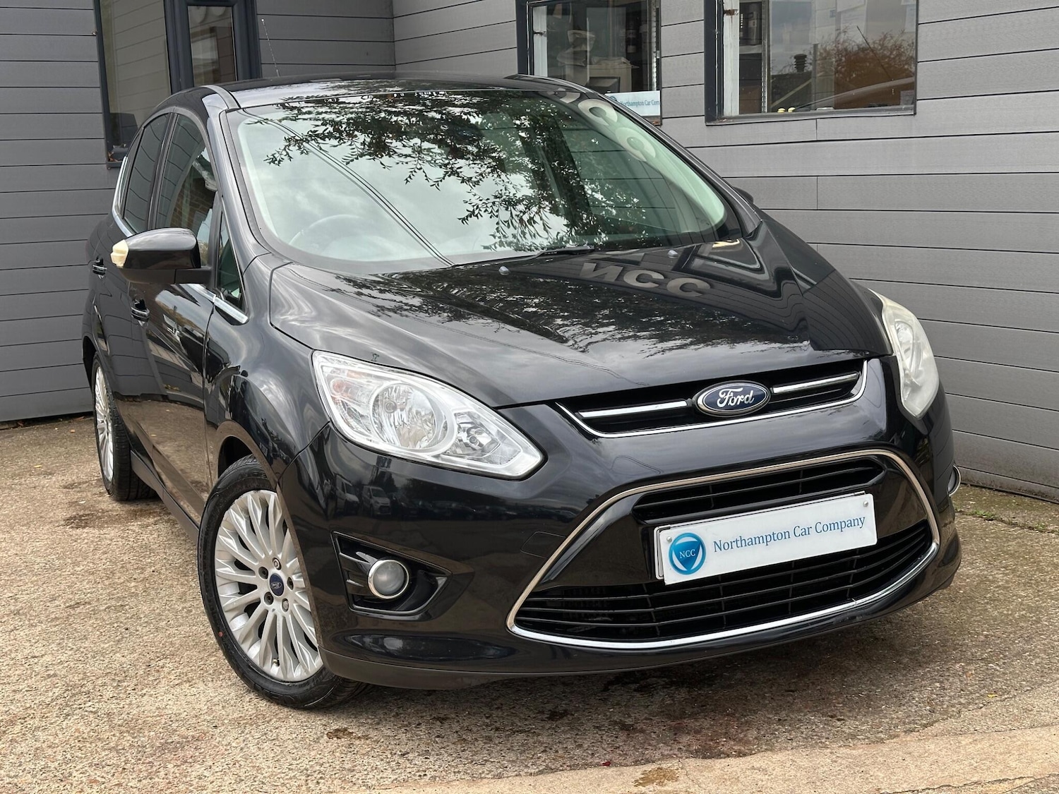 Used Ford C-Max 2012 for sale - 77255319: Photo 5