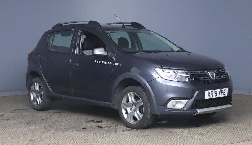 Used Dacia Sandero Stepway 2018 for sale - 76781080: Photo 1