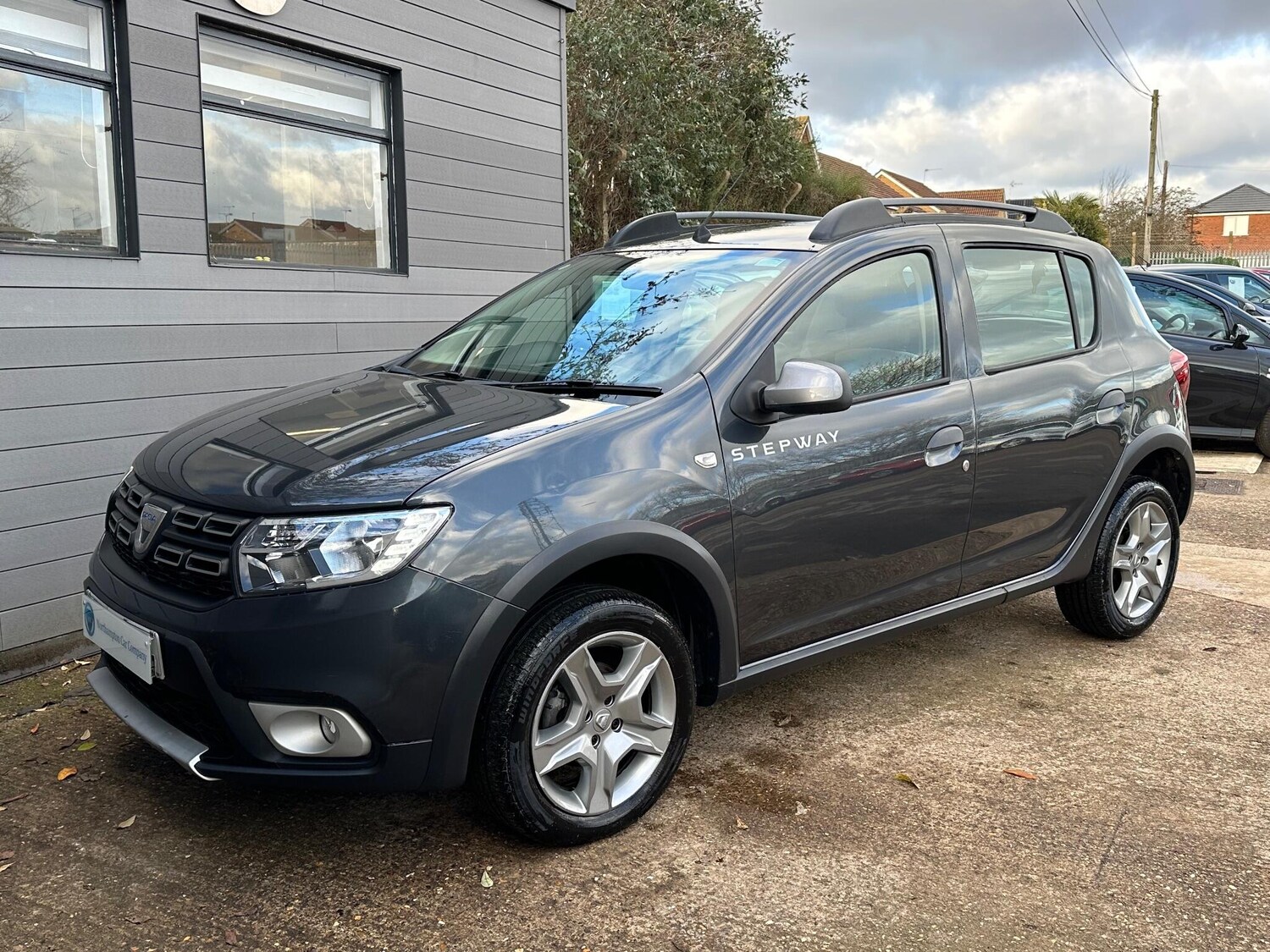 Used Dacia Sandero Stepway 2018 for sale - 76781080: Photo 16