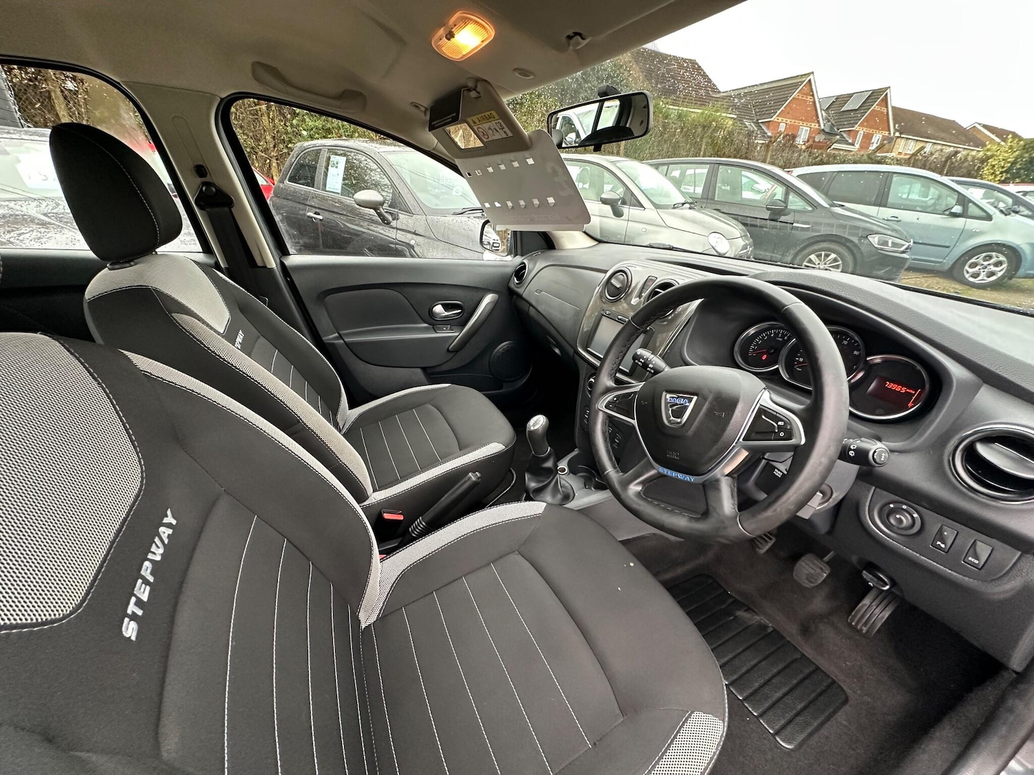 Used Dacia Sandero Stepway 2018 for sale - 76781080: Photo 3