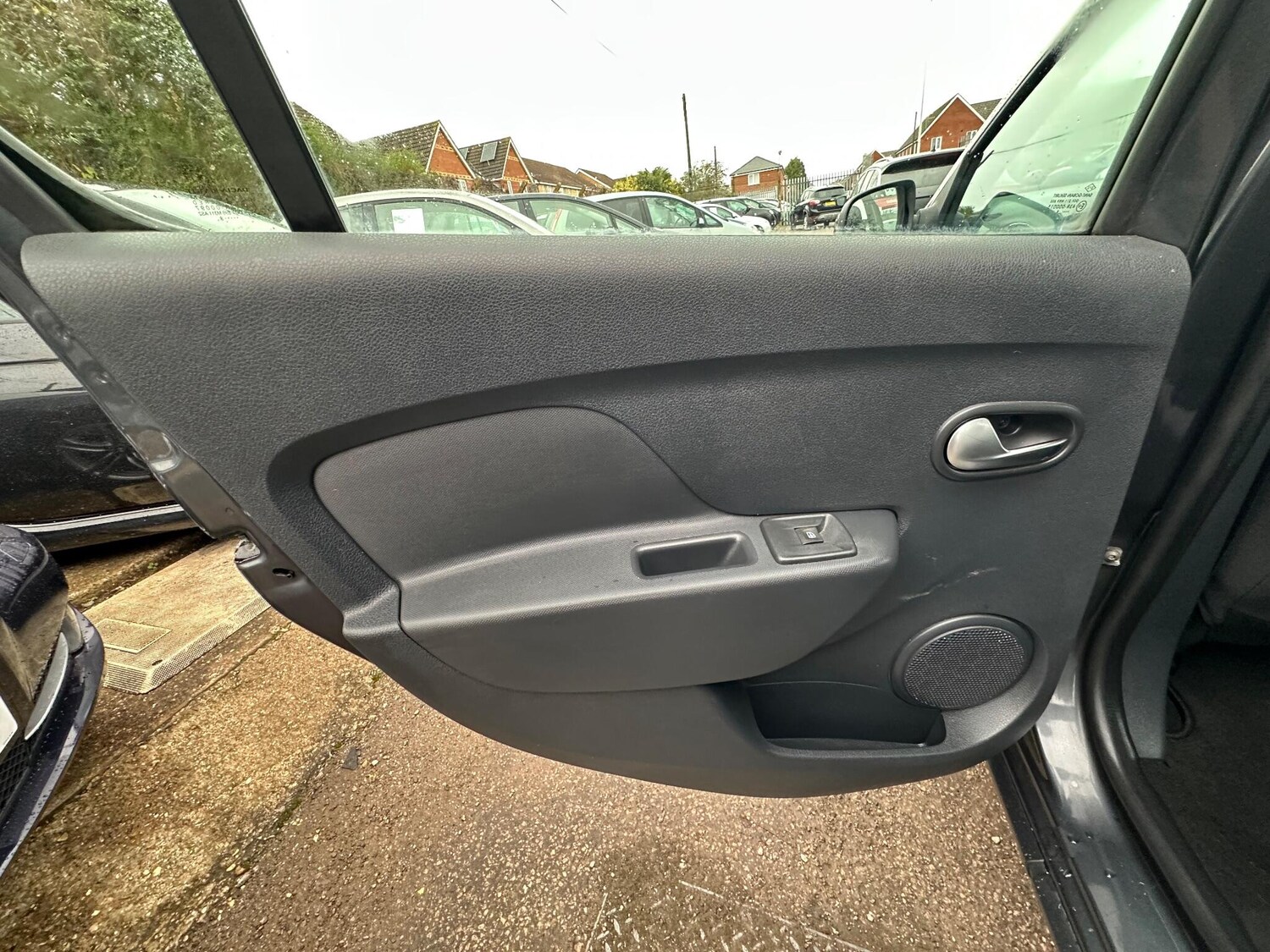 Used Dacia Sandero Stepway 2018 for sale - 76781080: Photo 30