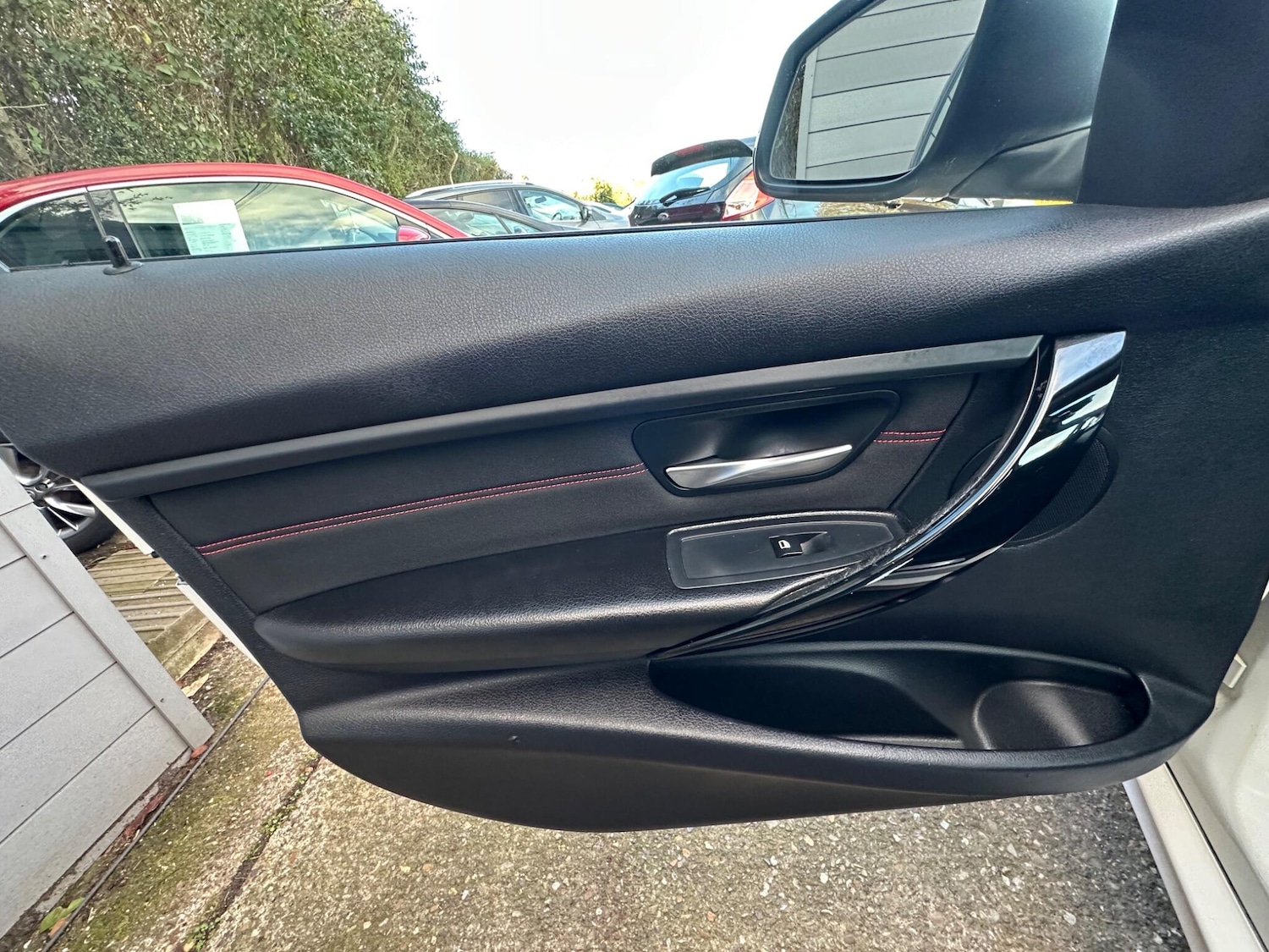 Used BMW 3 Series 2012 for sale - 77162811: Photo 11