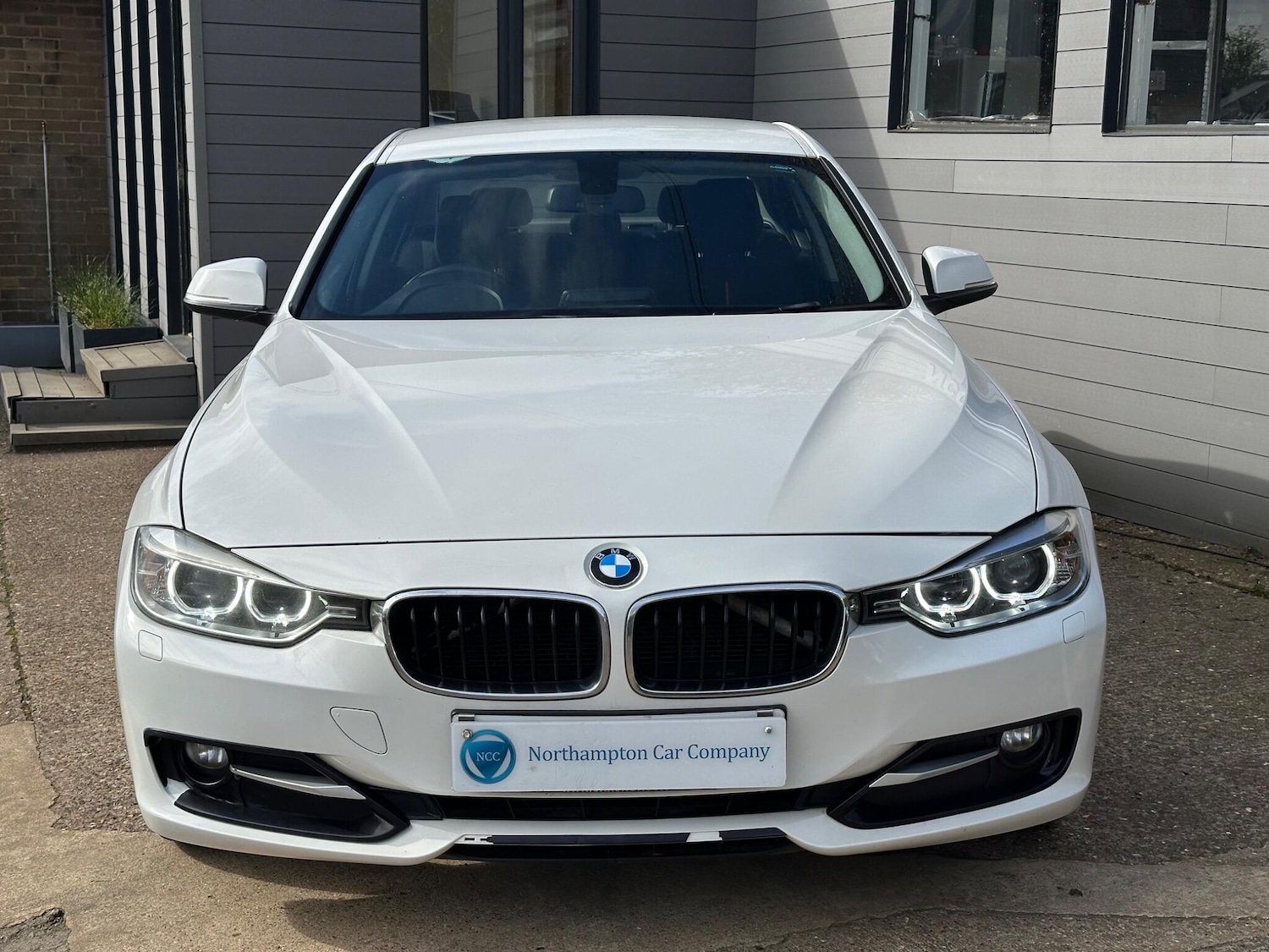 Used BMW 3 Series 2012 for sale - 77162811: Photo 19