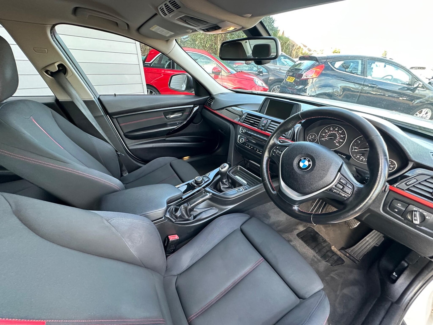 Used BMW 3 Series 2012 for sale - 77162811: Photo 21