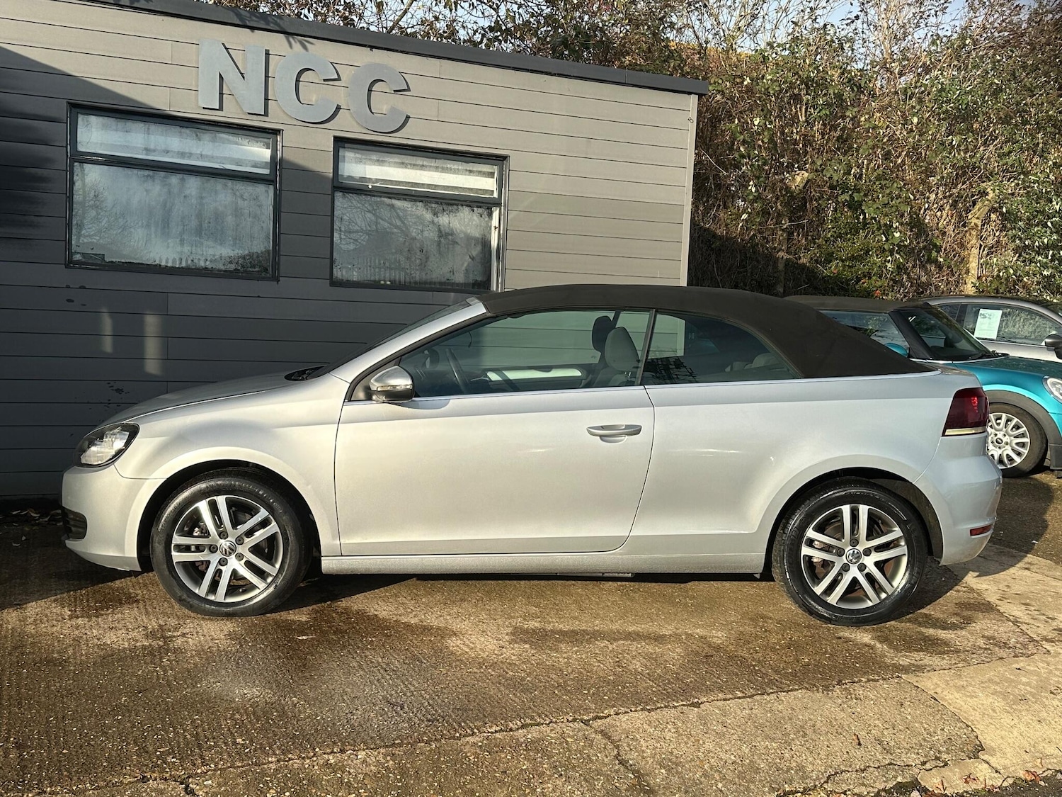 Used Volkswagen Golf 2012 for sale - 77387163: Photo 17