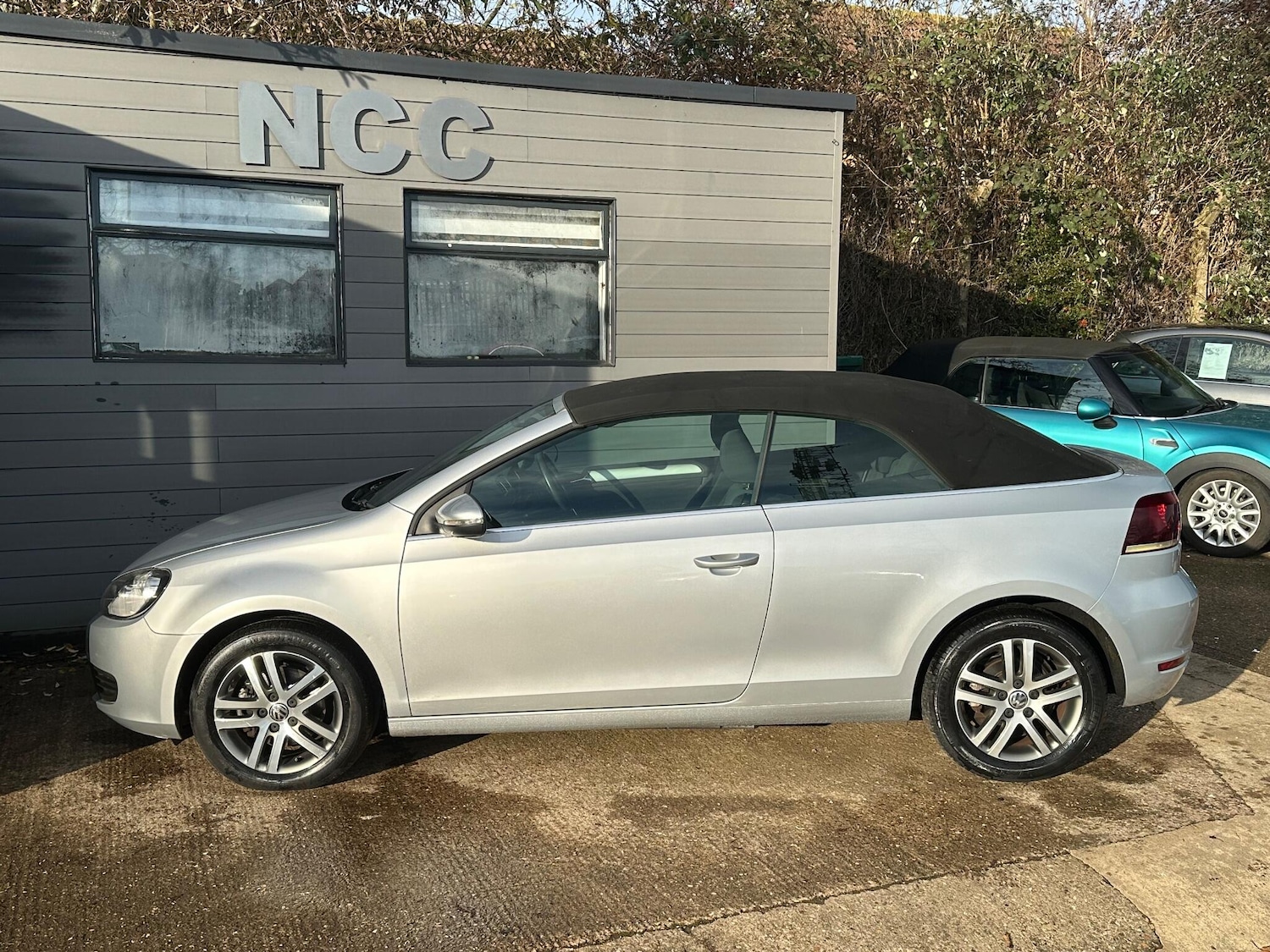 Used Volkswagen Golf 2012 for sale - 77387163: Photo 18