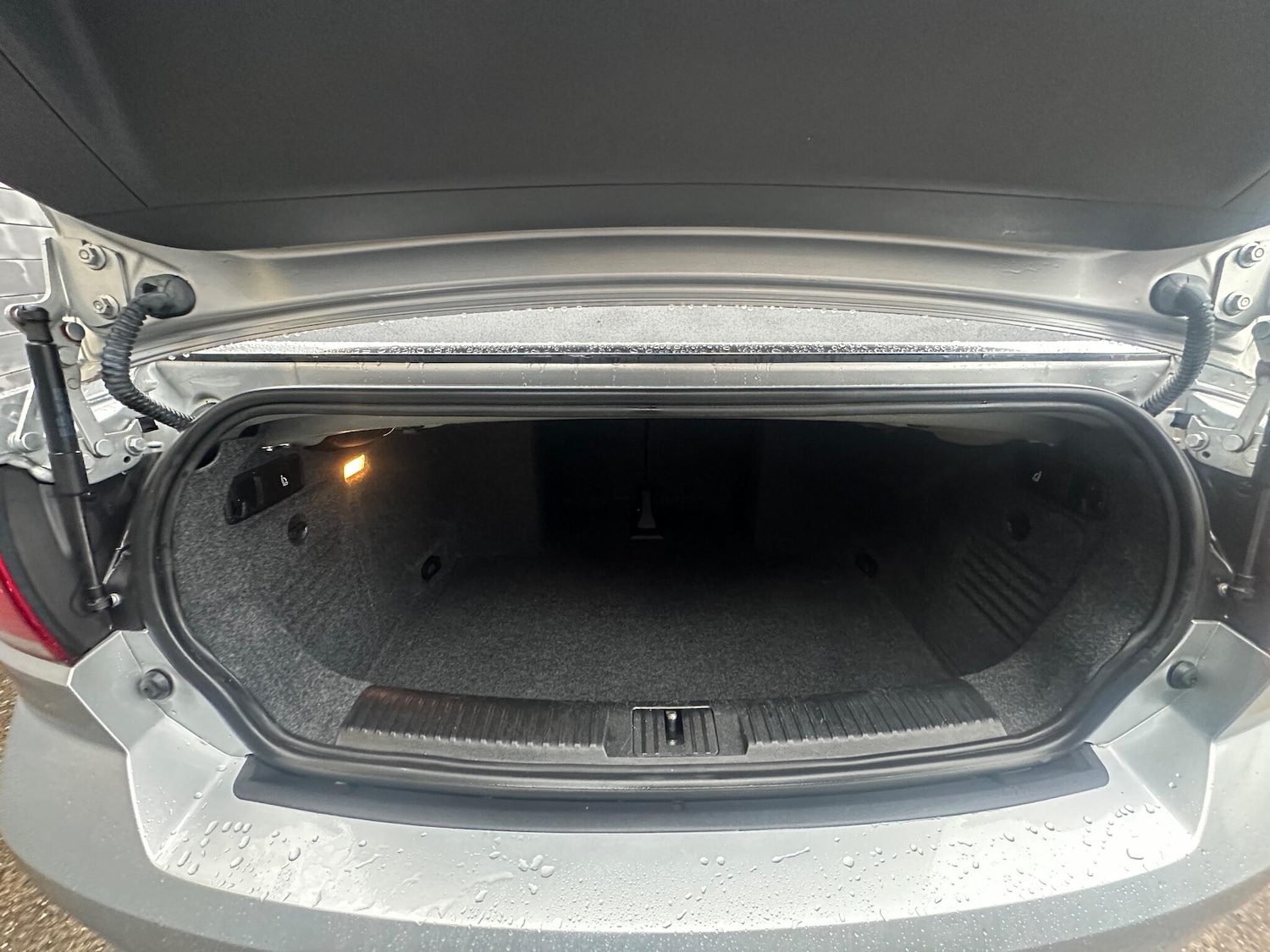 Used Volkswagen Golf 2012 for sale - 77387163: Photo 32