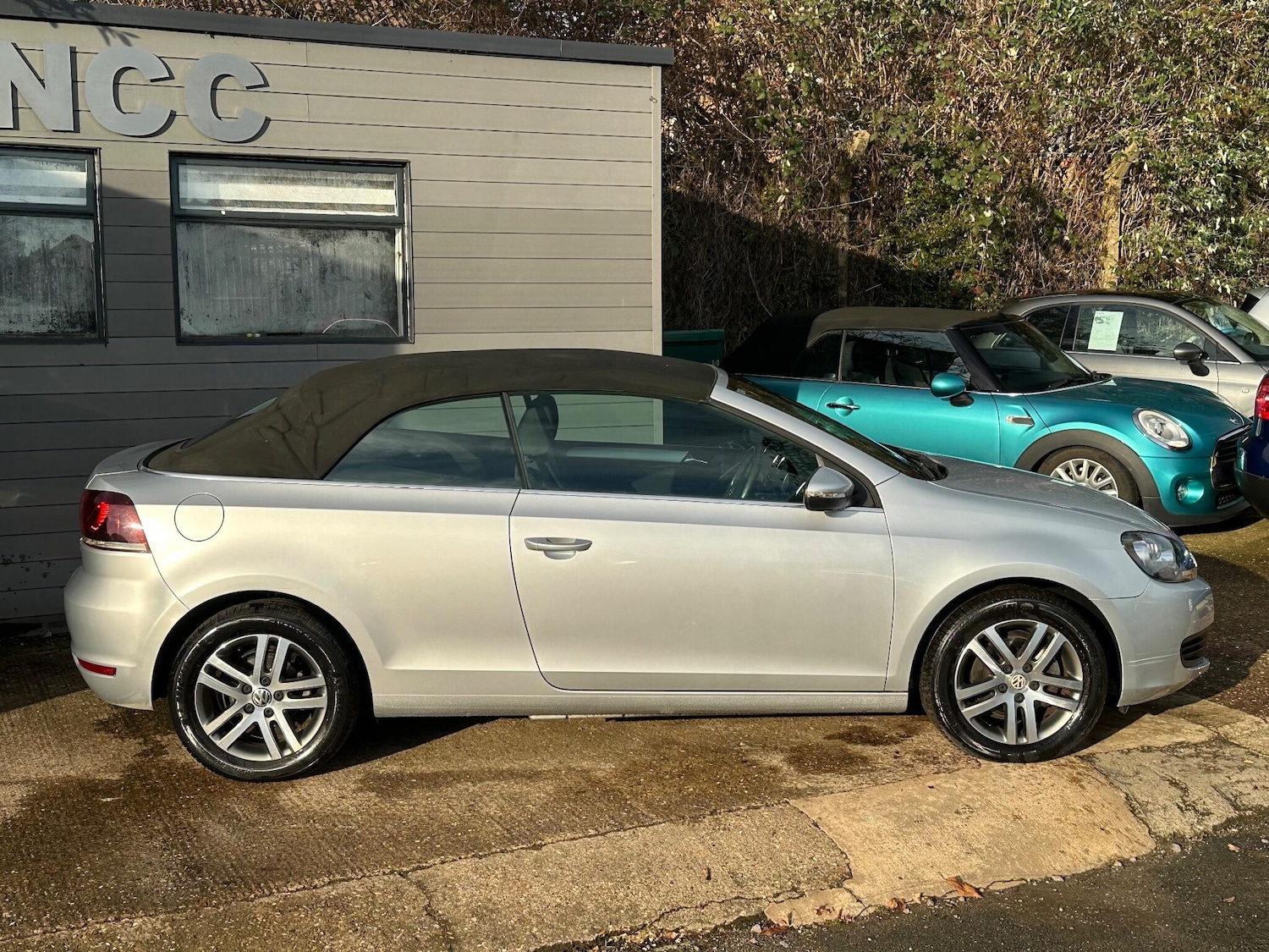 Used Volkswagen Golf 2012 for sale - 77387163: Photo 9