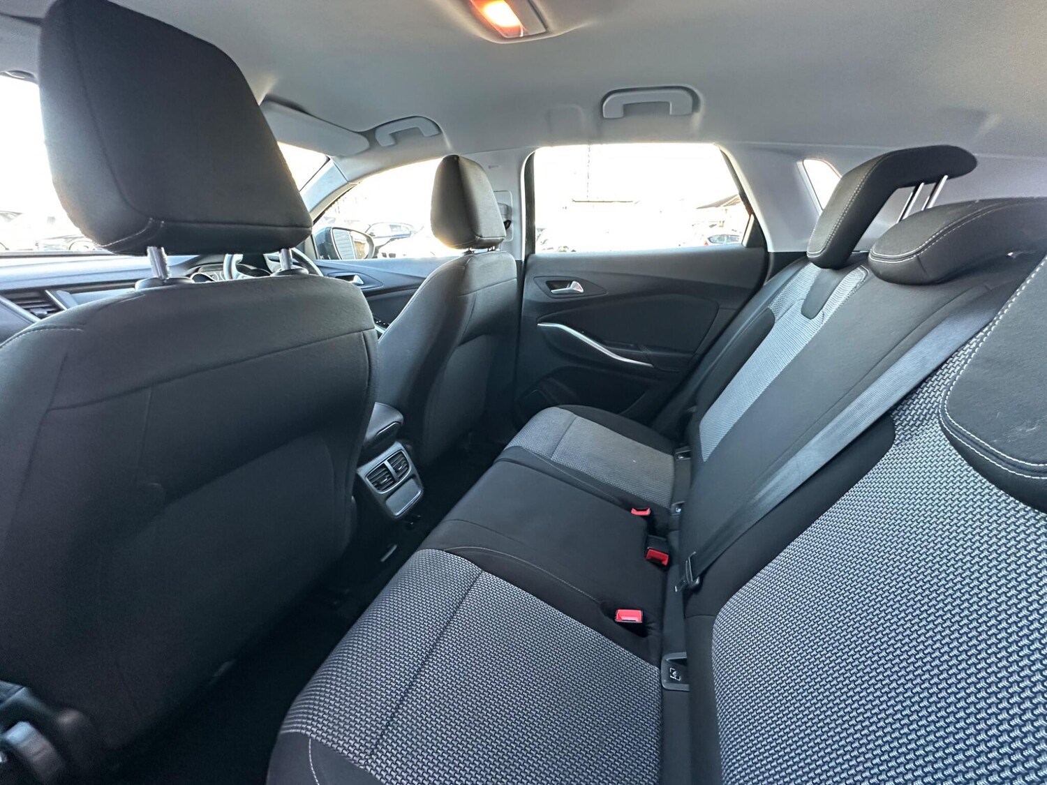 Used Vauxhall Grandland X 2018 for sale - 76633280: Photo 26