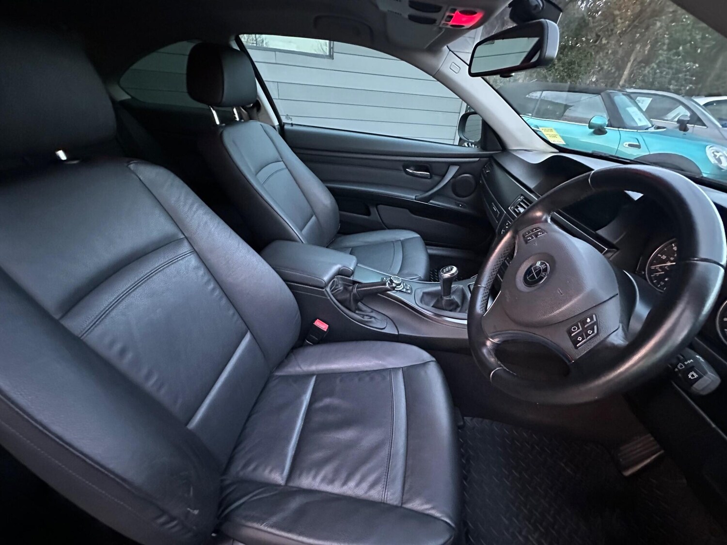 Used BMW 3 Series 2010 for sale - 77351336: Photo 5