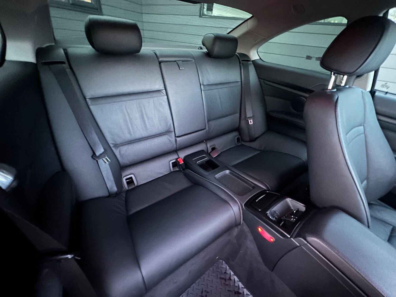 Used BMW 3 Series 2010 for sale - 77351336: Photo 8