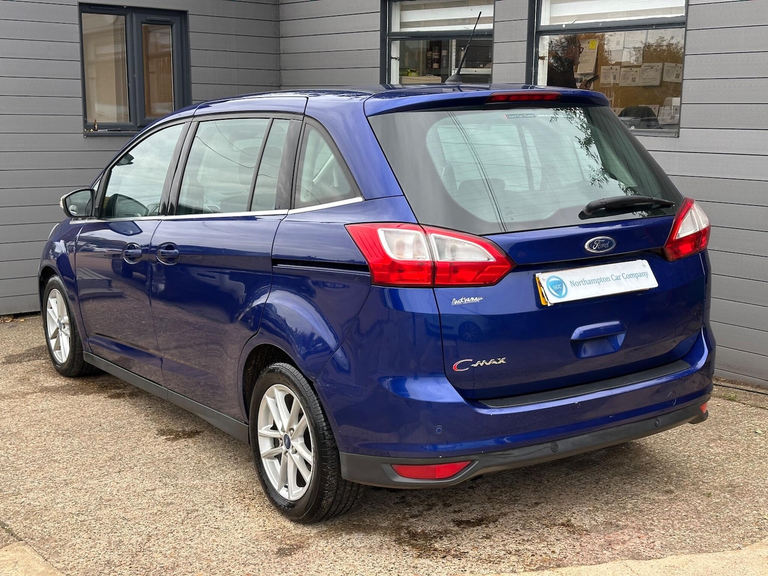 Used Ford Grand C-Max 2015 for sale - 76121588: Photo 2