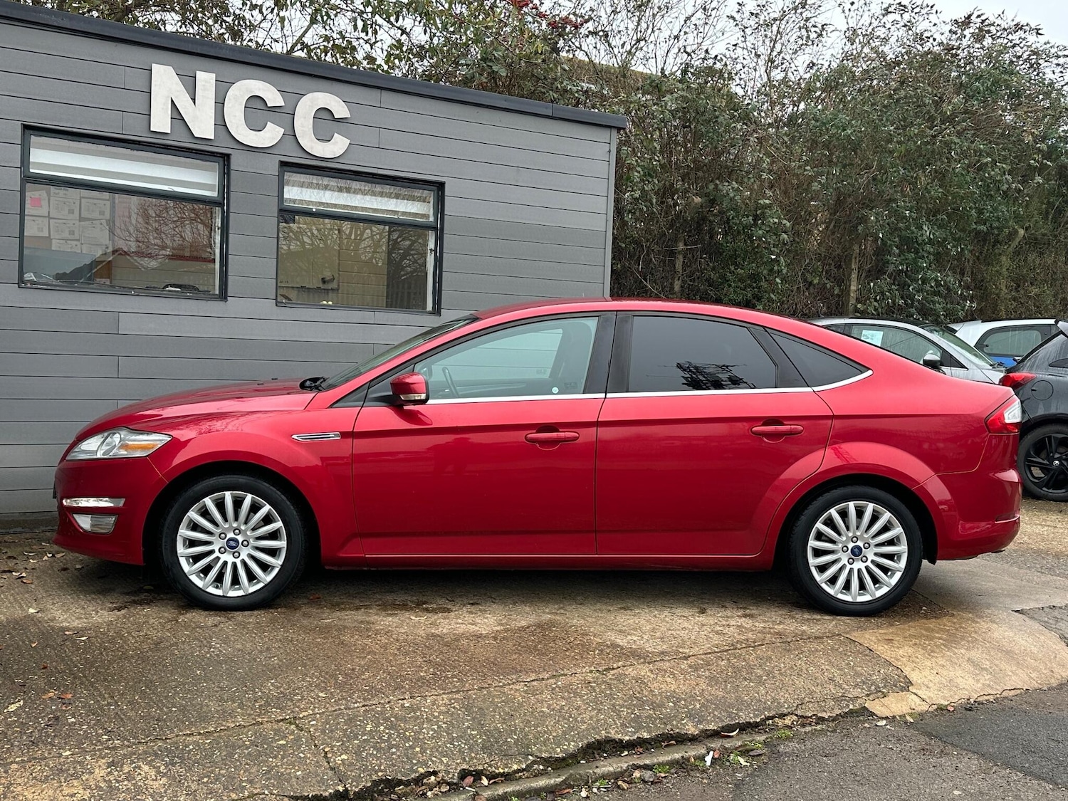 Used Ford Mondeo 2014 for sale - 77119649: Photo 14