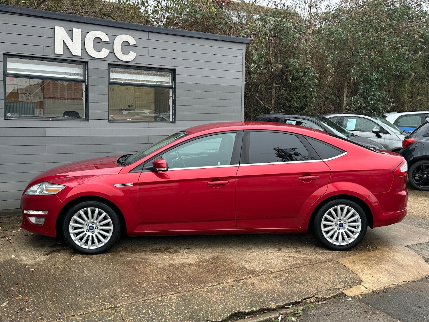 Used Ford Mondeo 2014 for sale - 77119649: Photo 15