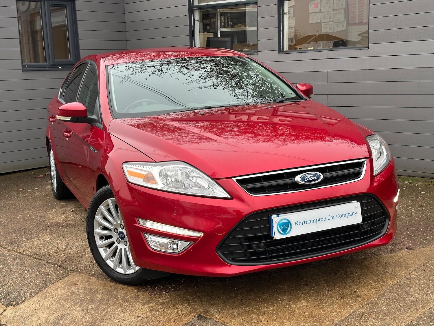 Used Ford Mondeo 2014 for sale - 77119649: Photo 4