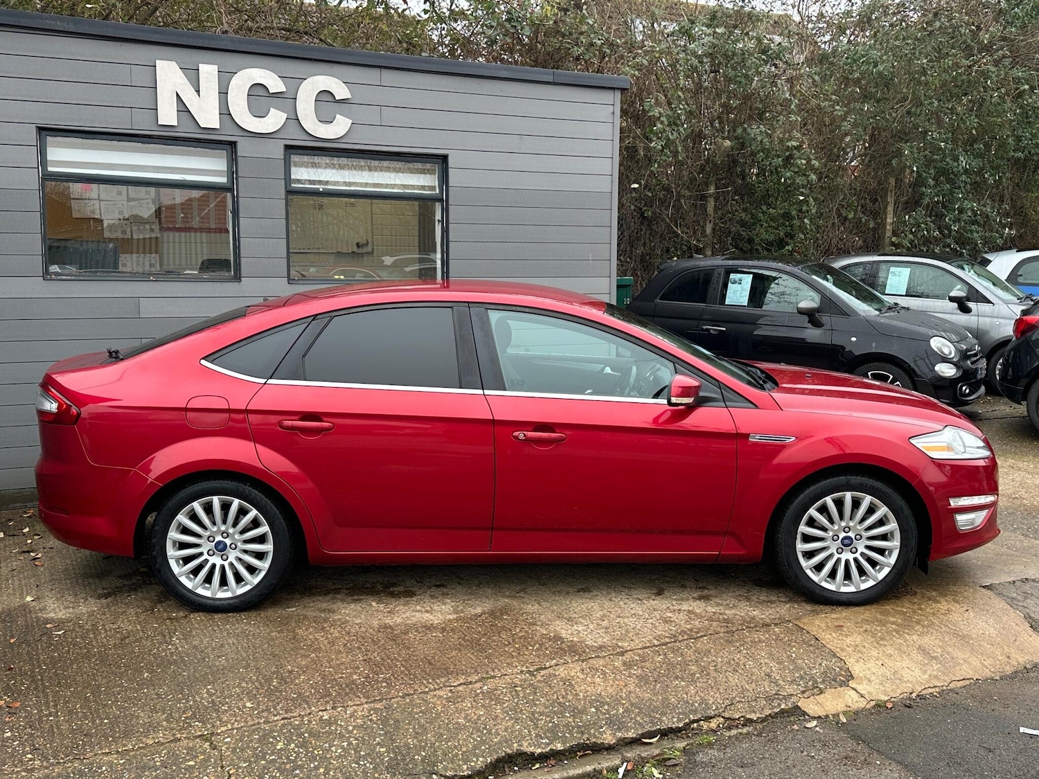 Used Ford Mondeo 2014 for sale - 77119649: Photo 6