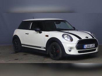 MINI Hatch feature image